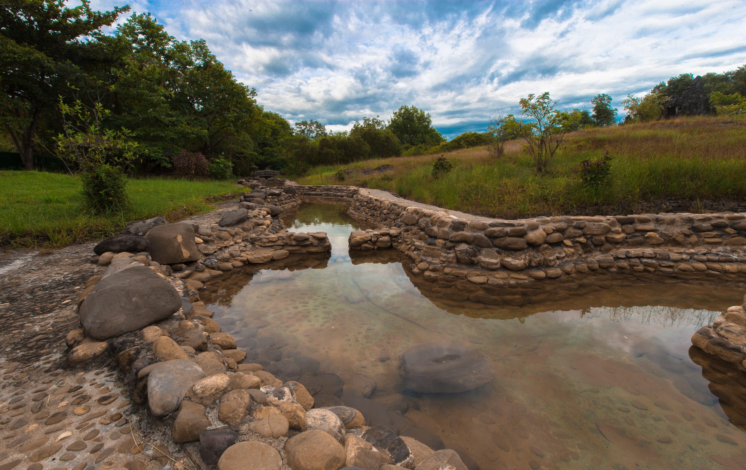 Thanh Tan Hot Springs By Fusion Hue Eksteriør bilde